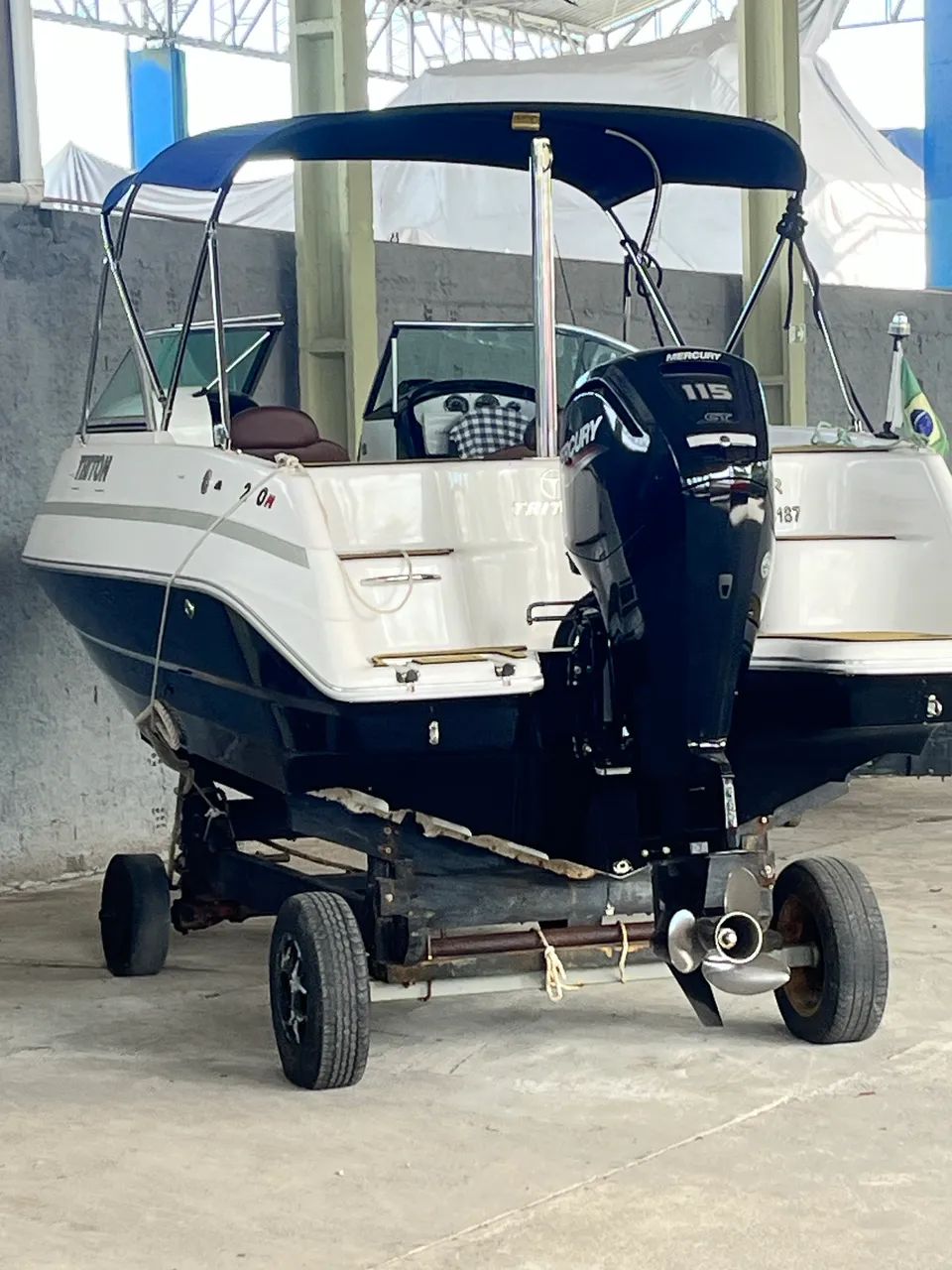 Triton 200 impecável  - Foto 4