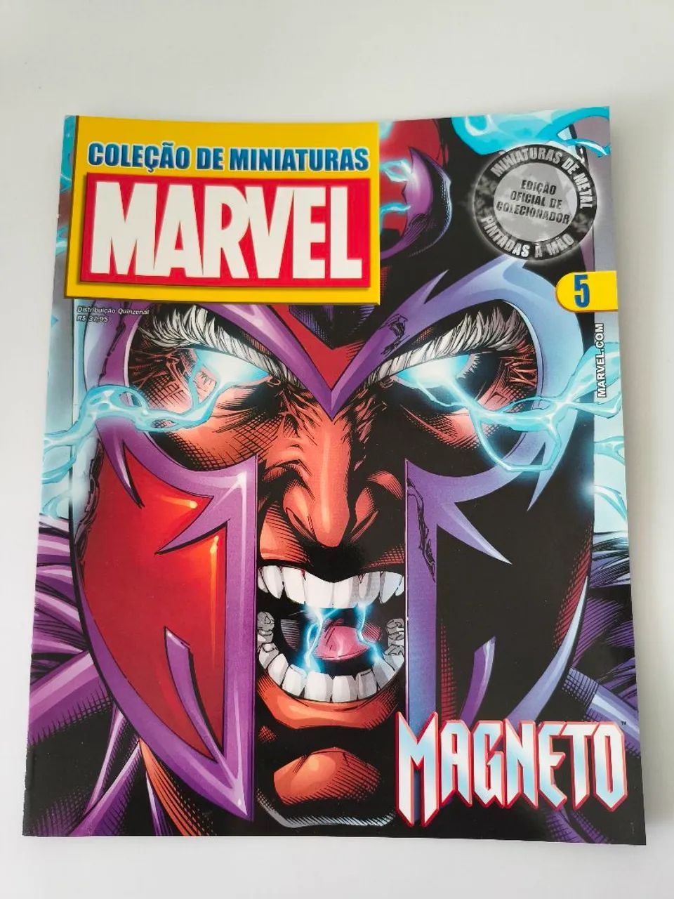 Miniatura Magneto Eaglemoss Marvel Metal + Caixa + Fascículo - Foto 4