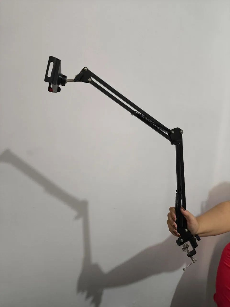 Braço articulado para celular