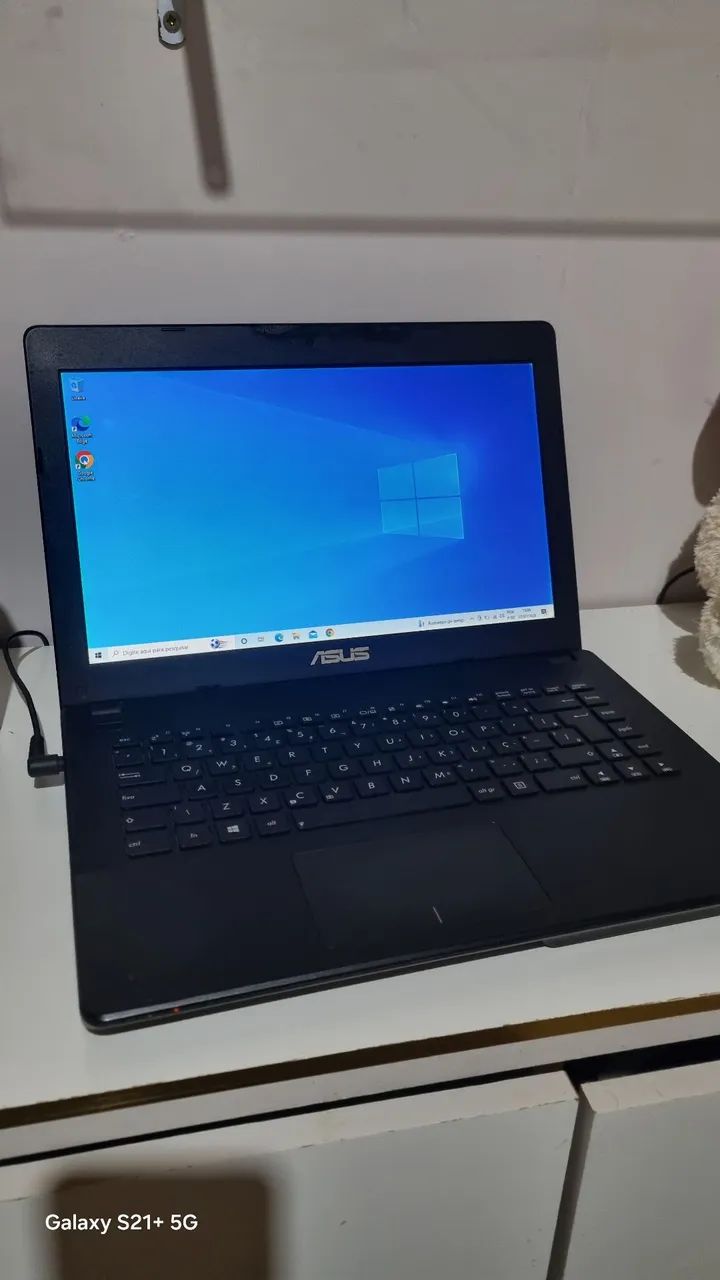 Notebook Dual core/ 4GB de ram/ HD 500GB 
