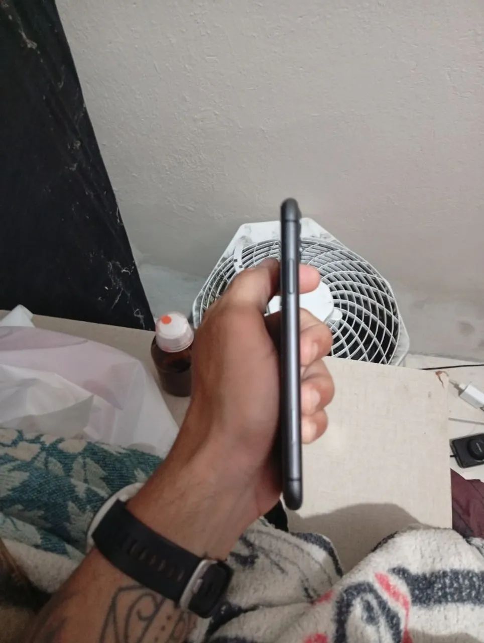 iPhone 11 64 gigas preto  - Foto 2