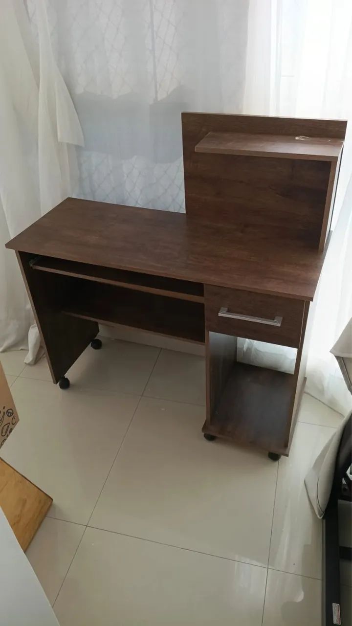 Mesa de Escritório Semi Nova  - Foto 3