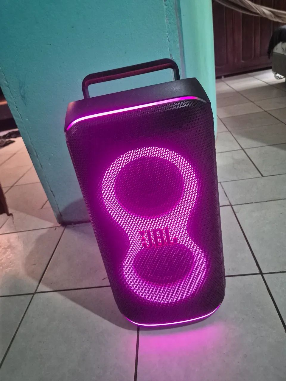 JBL - Foto 2