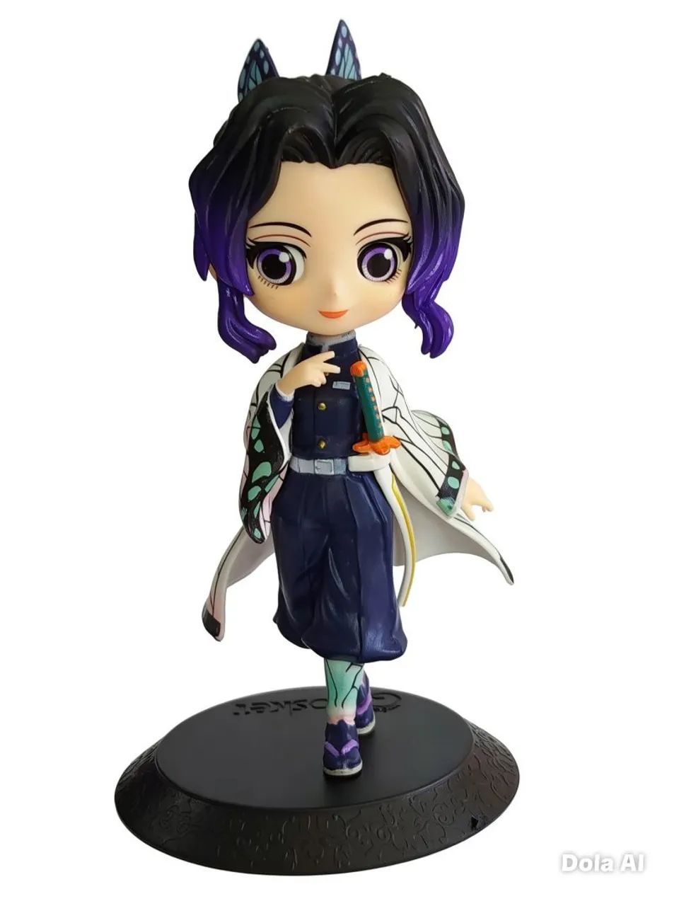 Figura de ação Demon Slayer Shinobu.