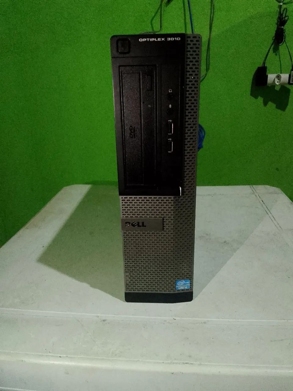 CPU core i3 + 6 ram + HD 320 gigas 