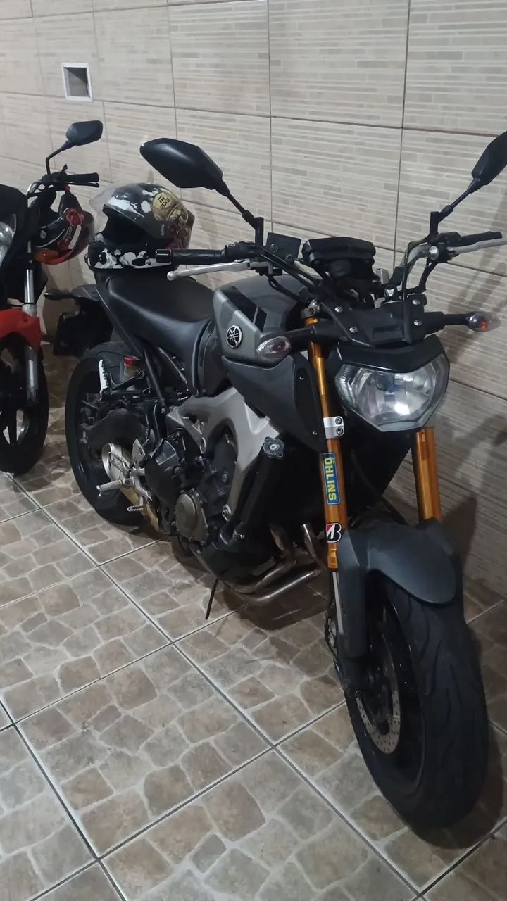 Yamaha MT09  - Foto 2