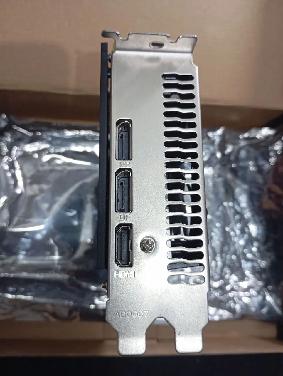 Placa vídeo RADEON RX 5500xt 8GB ( novo ) confira - Foto 2