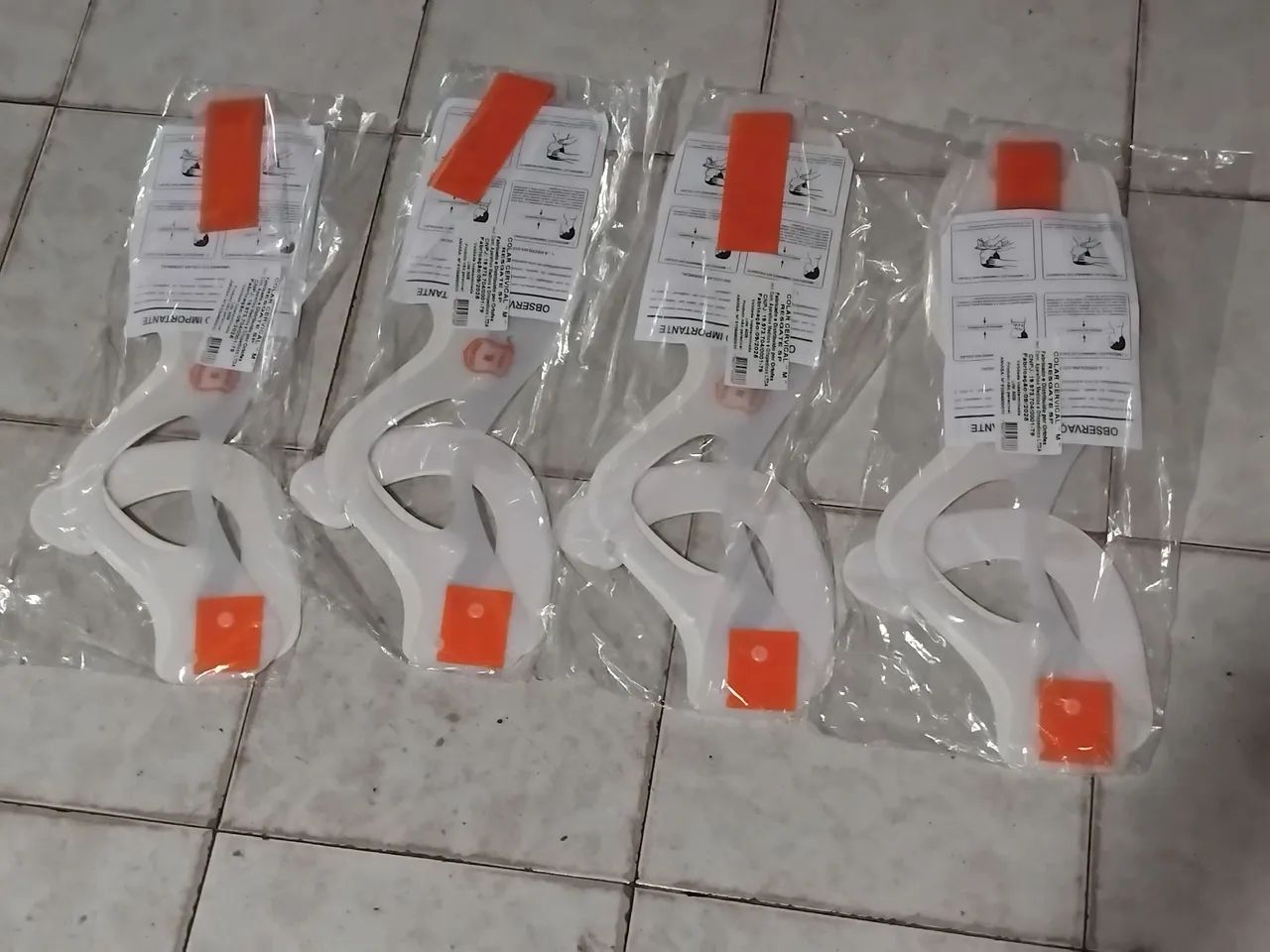 Colar Cervical "M" 