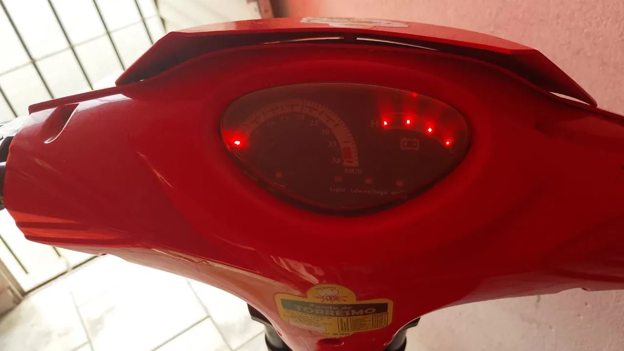 Bicicleta elétrica com documentação e revisão em dia - Foto 3