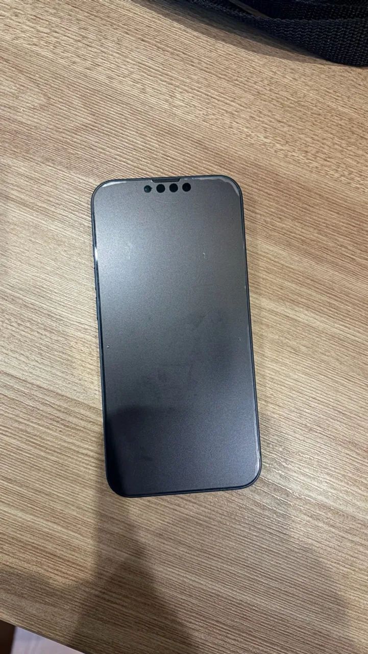 IPhone 13 128 GB - Com acessórios
