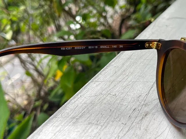 Óculos Ray-Ban Modelo RB.4257 Tartaruga - Foto 3