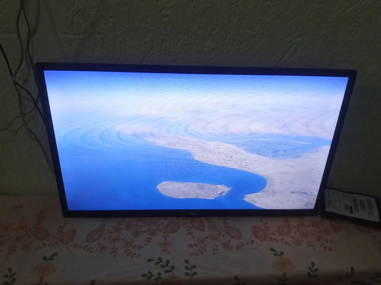 Vendo ou troco esse tv smart em máquina de lavar - Foto 5