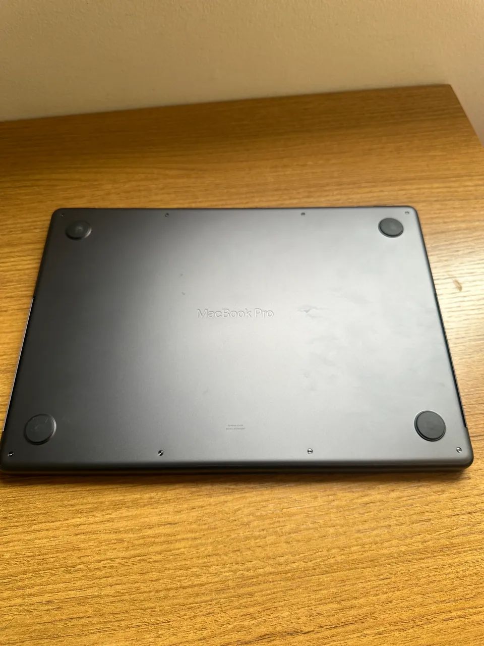 MacBook Pro M5 1TB 16GB - Foto 3