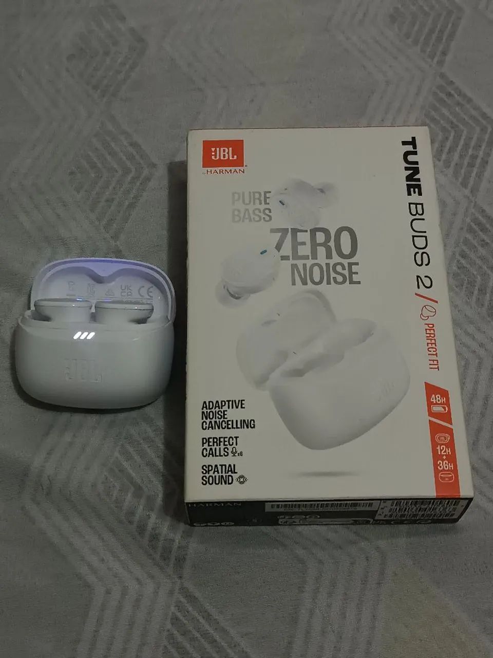 JBL Tune Buds 2