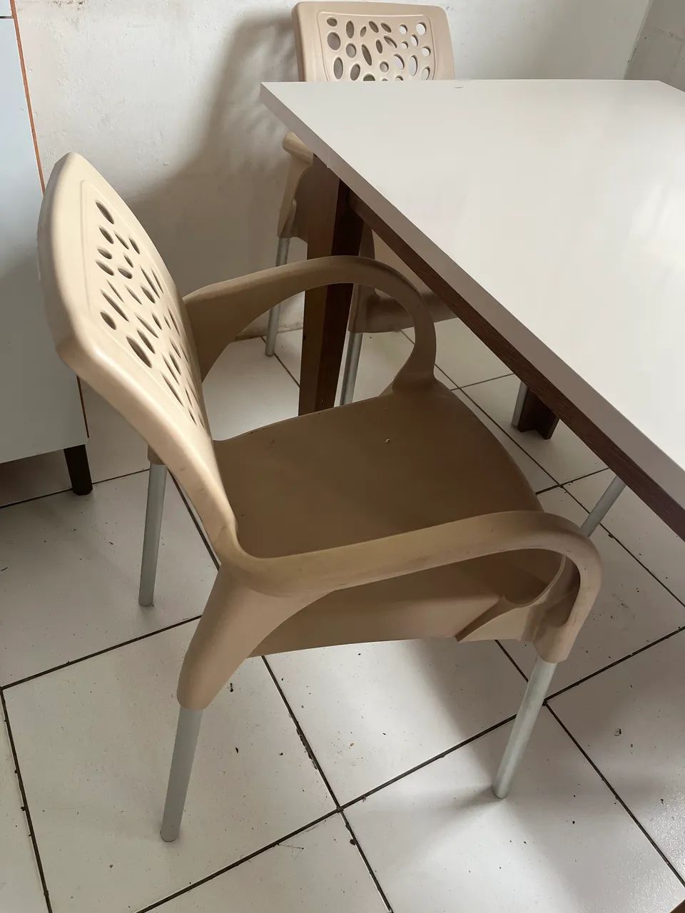 Vendo mesa(c/4cadeiras) - Foto 2