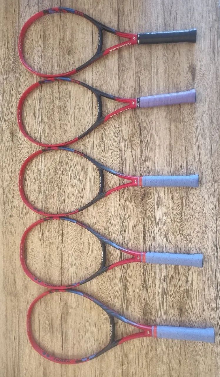 Yonex VCore 98 2023 G3 - Esportes de Quadra e Ao Ar Livre