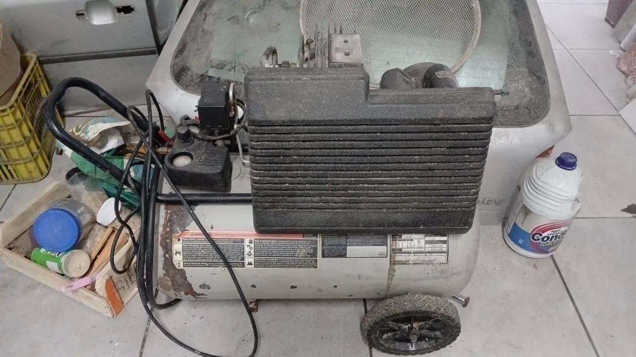 Vende-Se Compressor de Ar - Foto 2