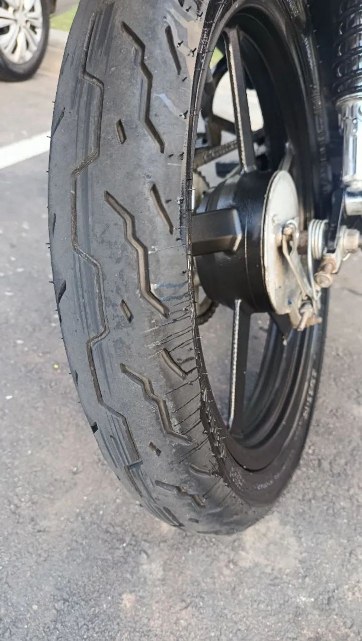 YBR 125 2005 - Foto 3