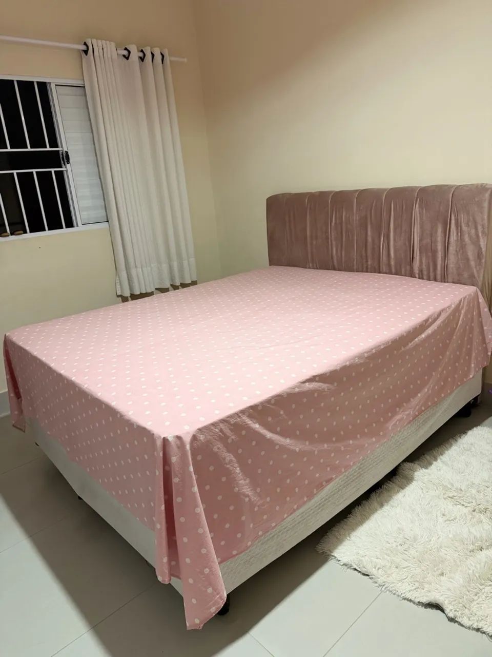 Cama queen