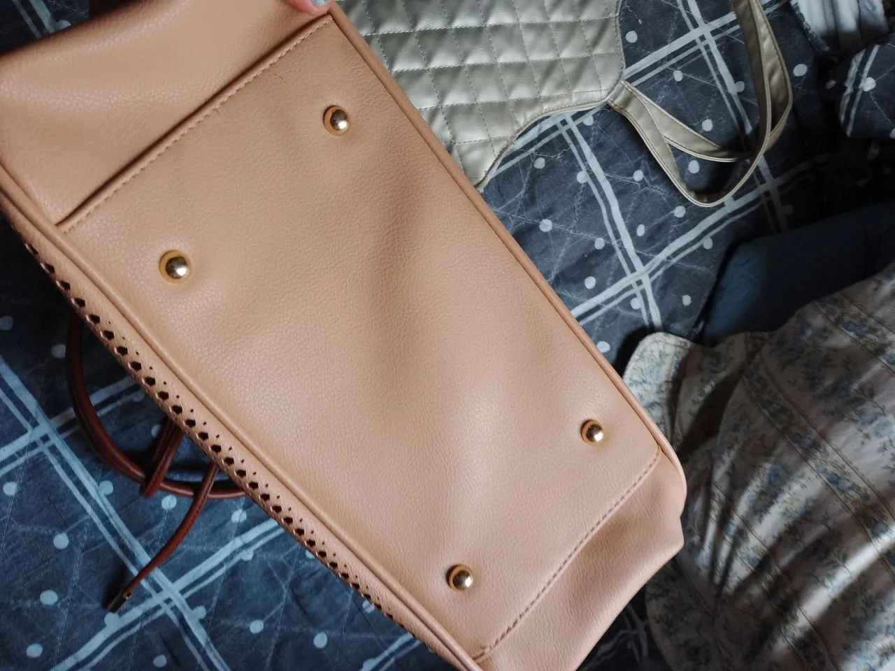 Duas bolsas novas femininas  - Foto 5