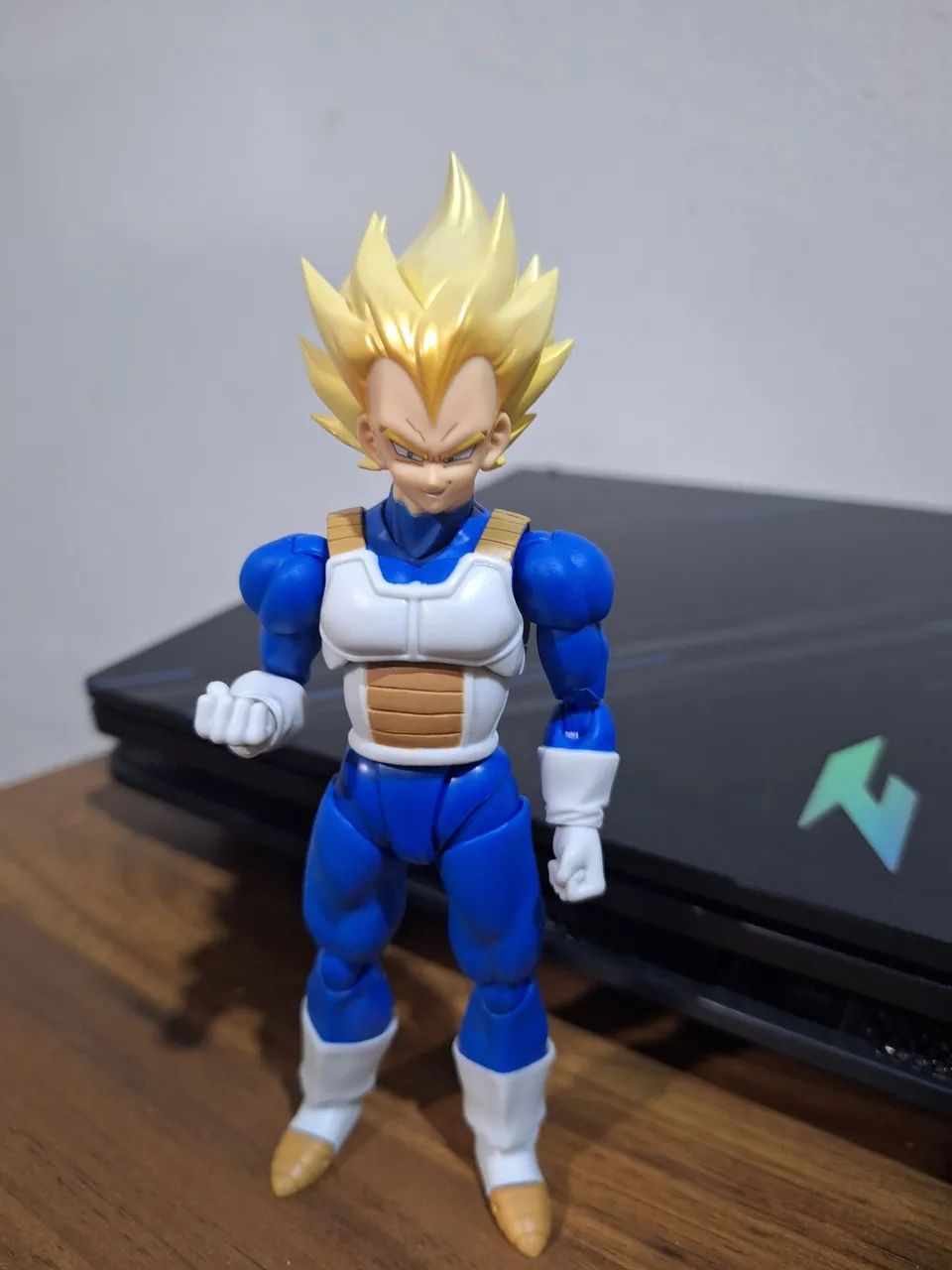 SH Figuarts Vegeta Super Saiyan Bandai - Foto 5