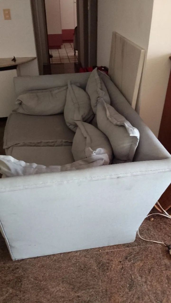 Sofá de 2 lugares. - Foto 4