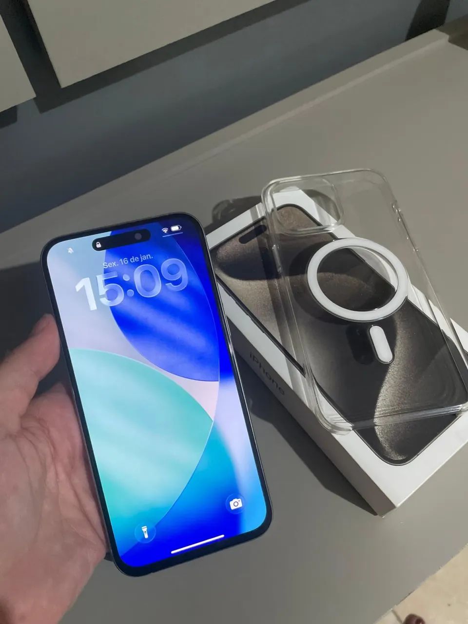 Iphone 15 PRO MAX TITANIUM - Foto 2