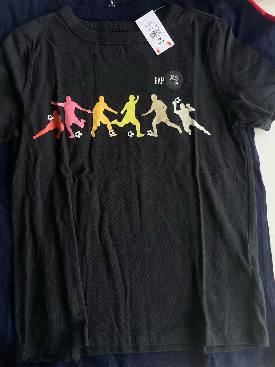 Camiseta Infantil GAP - TAM 4 e 5 - Importado EUA - Foto 2