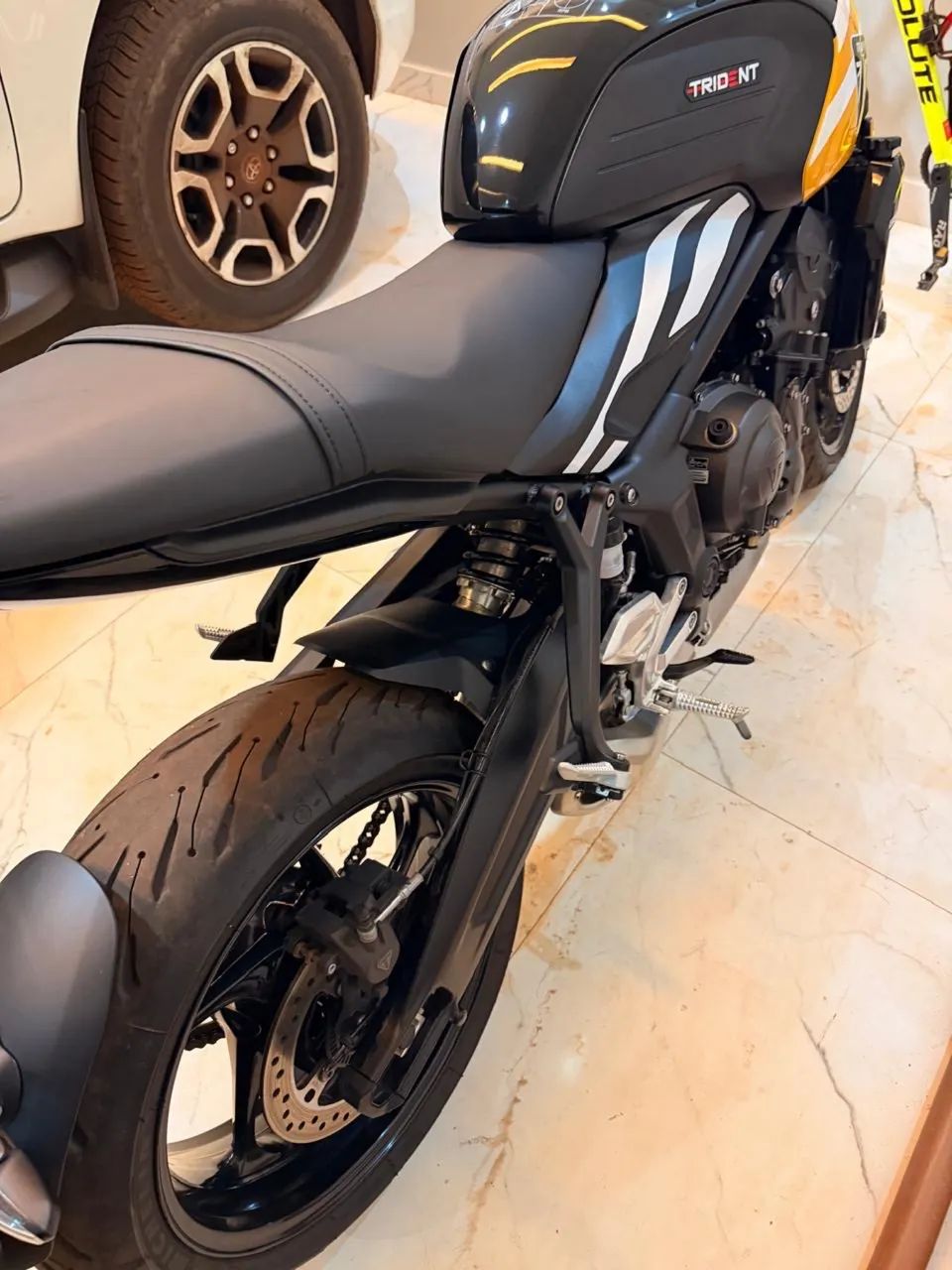 Triumph trident 660 - Foto 4