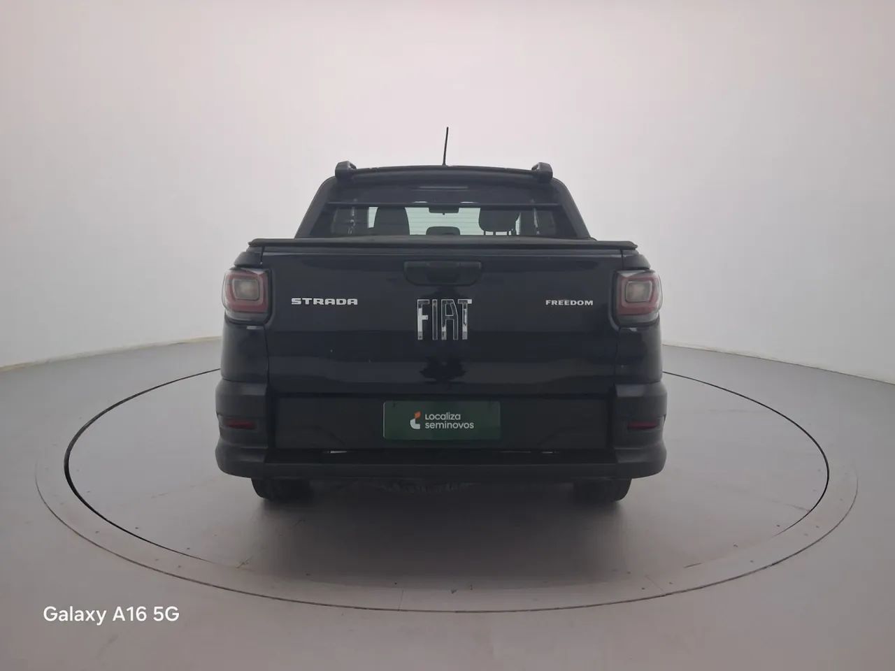 Fiat Strada Freedom 1.3 Flex 8V CD, foto 4 de 18