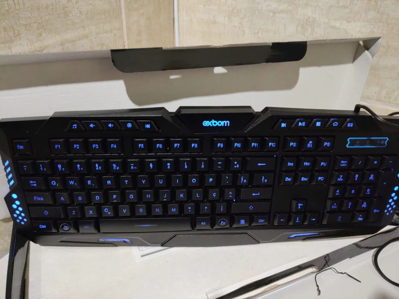 Vendo teclado PC gamer, modelo E bom BK-G35 - Foto 4