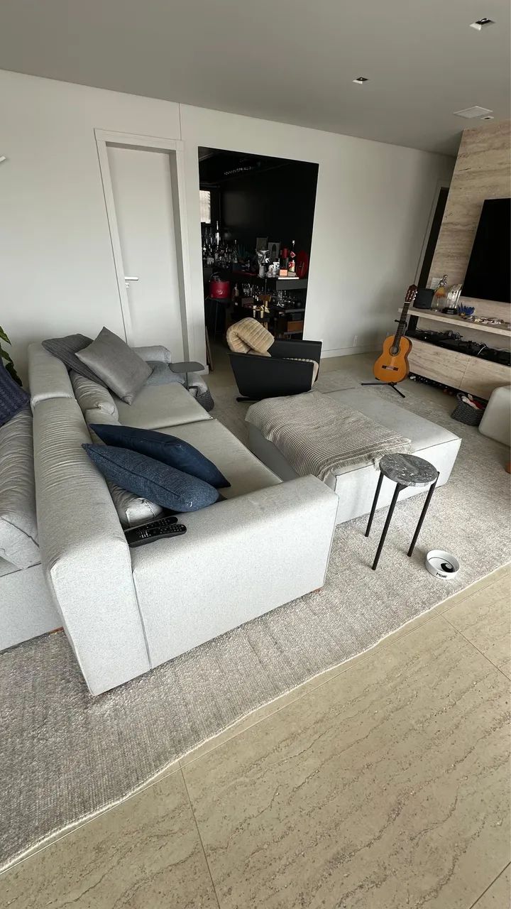 SOFA TIPO ILHA CINZA CLARO 459238903509176322