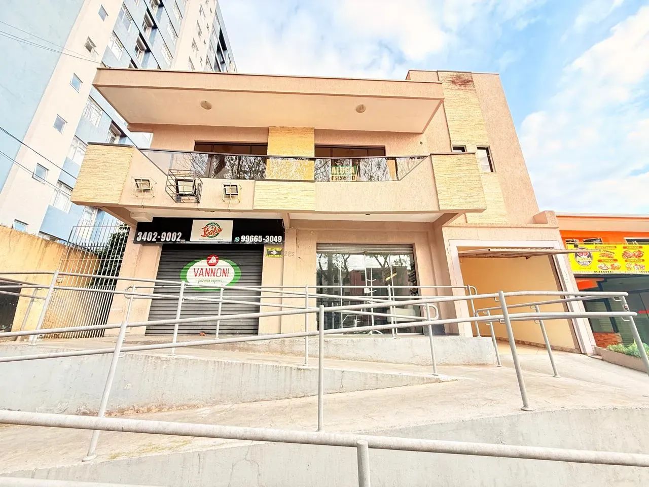 Lindo imóvel em Curitiba - Foto 3