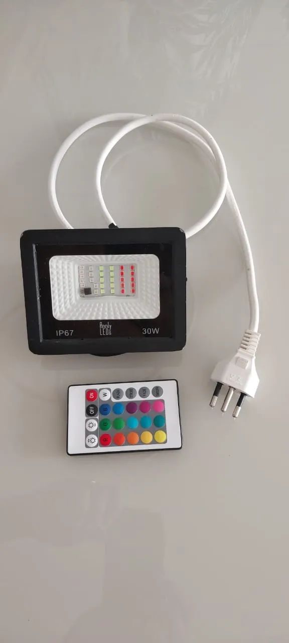 Refletor Led 30w IP67 Mutilcolorido