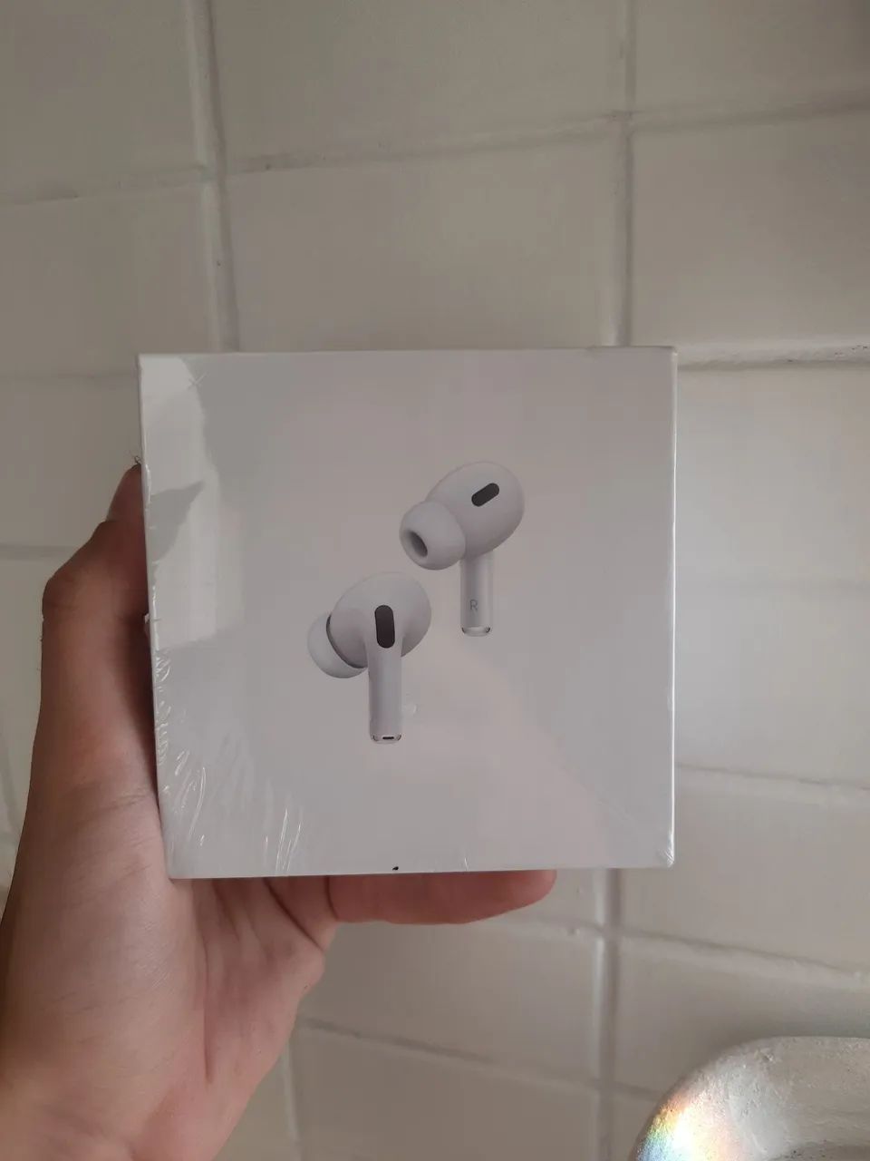 ? AirPods Pro com caixa e acessórios completos