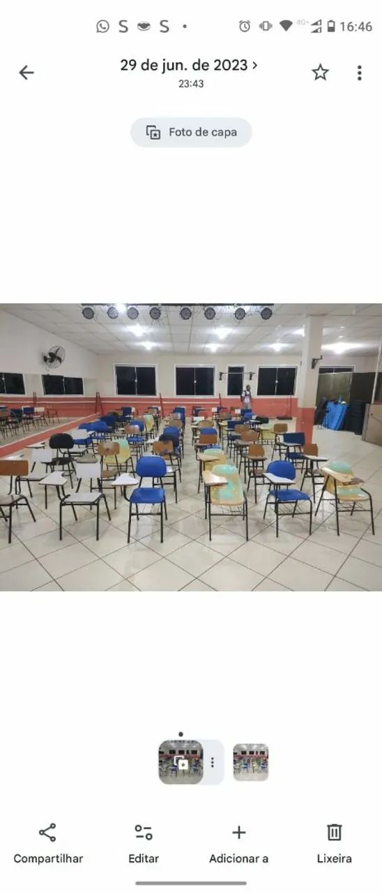 Vendo cadeiras escolares 