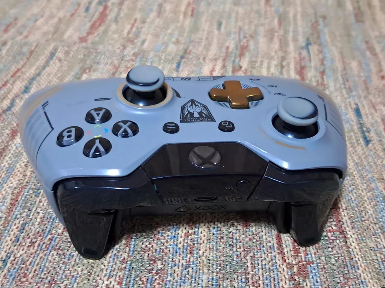 Xbox one + controle Call of Duty +6 jogos - Foto 3