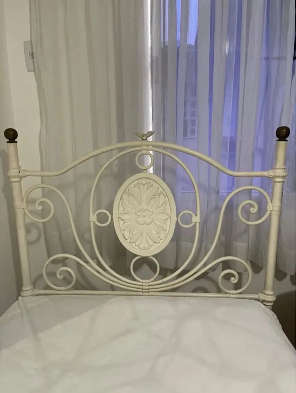 Cama solteiro ferro clássica estilo Farmhouse  - Foto 3