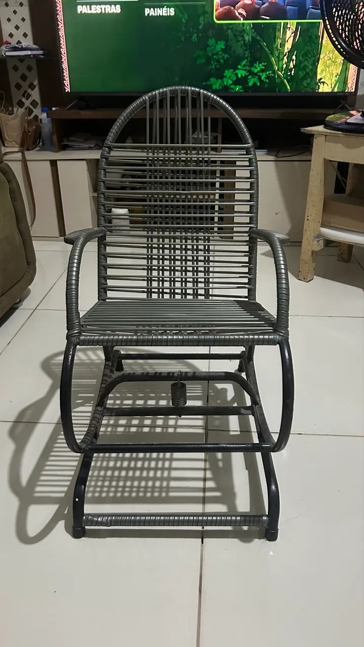 Cadeira de balanço infantil 