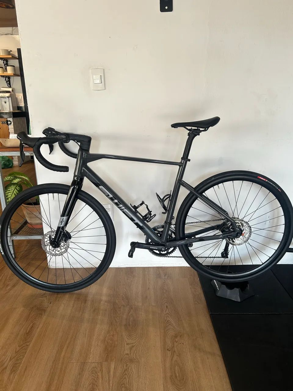 Bicicleta Swift Enduravox Pro Disc