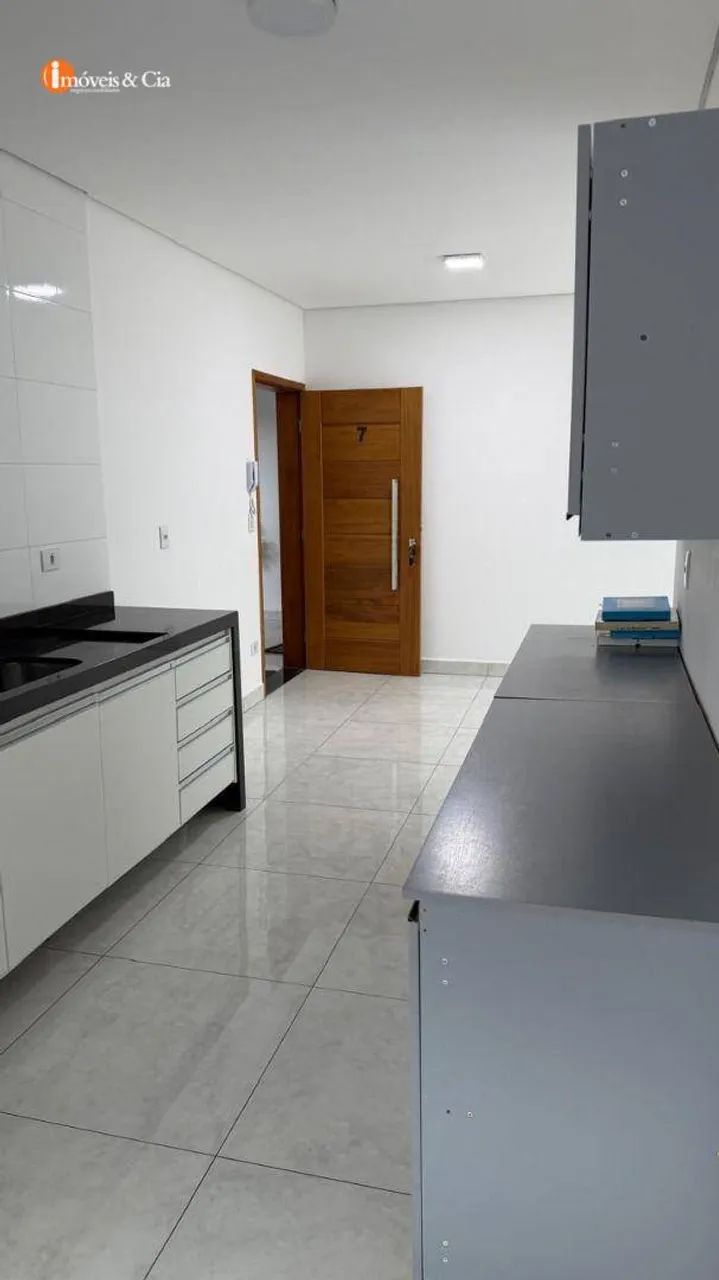 APARTAMENTO EM EXCELENTE LOCALIZAÇÃO