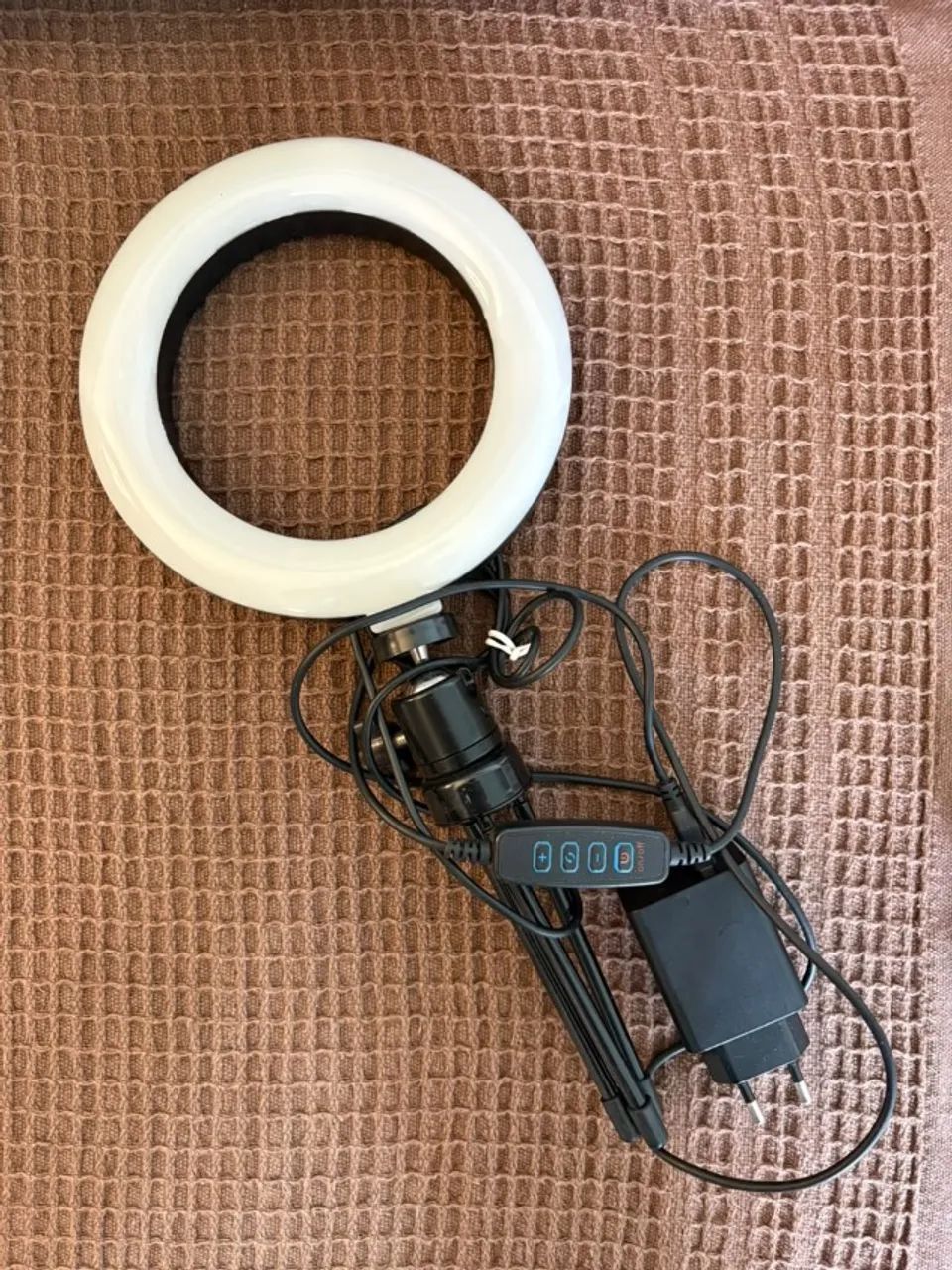 Vendo Ring Light de Mesa com Iluminador LED e Tripé