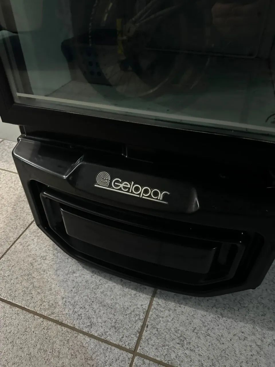 Expositor Refrigerado Vertical Gelopar 315L - Foto 3