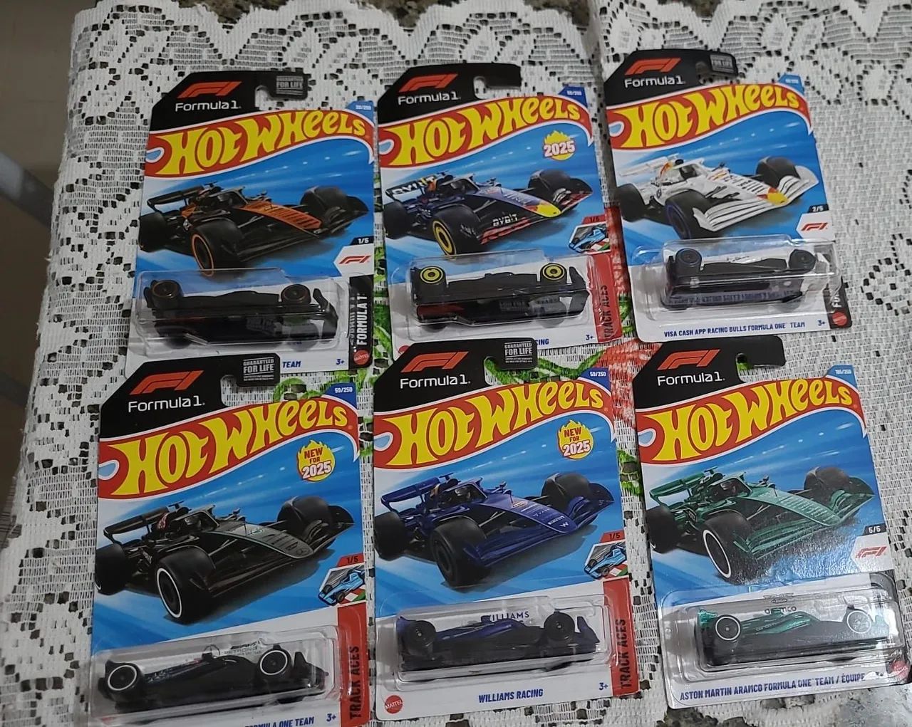 Hot Wheels Fórmula 1(combo com 6 minis)