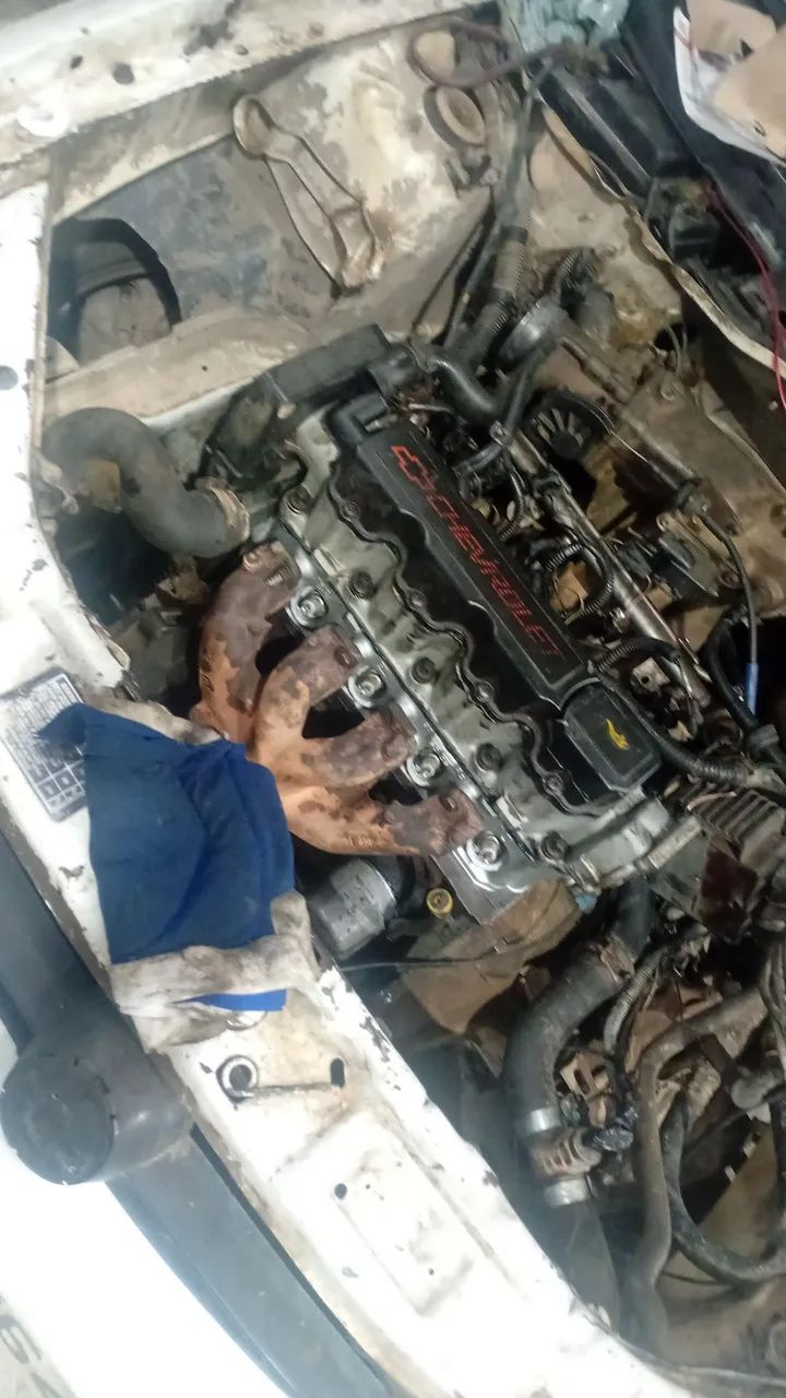 Chevrolet Corsa Corsa GL 1.6 MPFI / 1.4 EFI 2p e 4p 1996