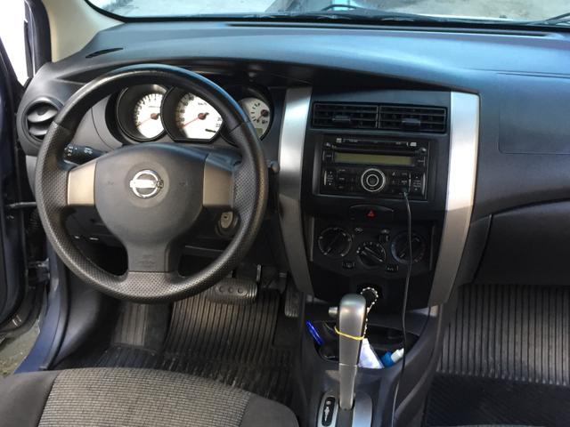 Nissan Livina S 1.8 flex 12/13 - Foto 2