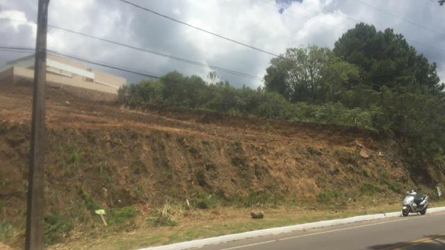 Terreno com 831m²!
