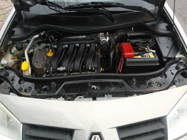 Renault Megane 2.0 Grand Tour - Foto 6