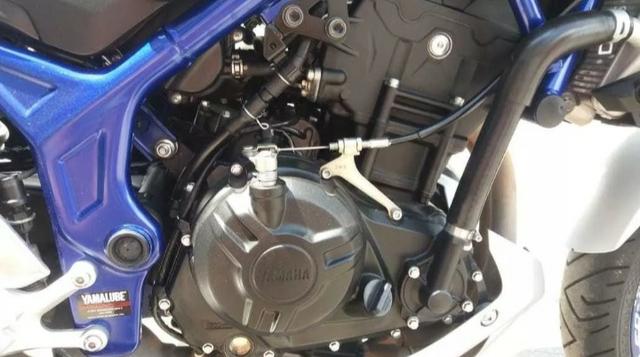 Yamaha mt 03 - Foto 3