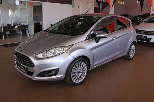 FORD FIESTA 1.6 TITANIUM HATCH 16V - Foto 2